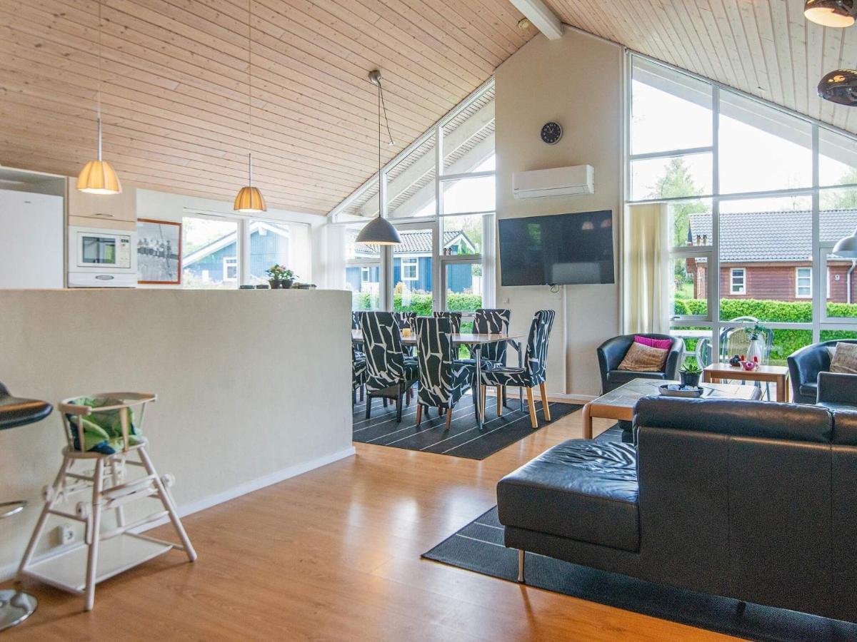12 Person Holiday Home In Aabenraa Loddenhøj Eksteriør bilde